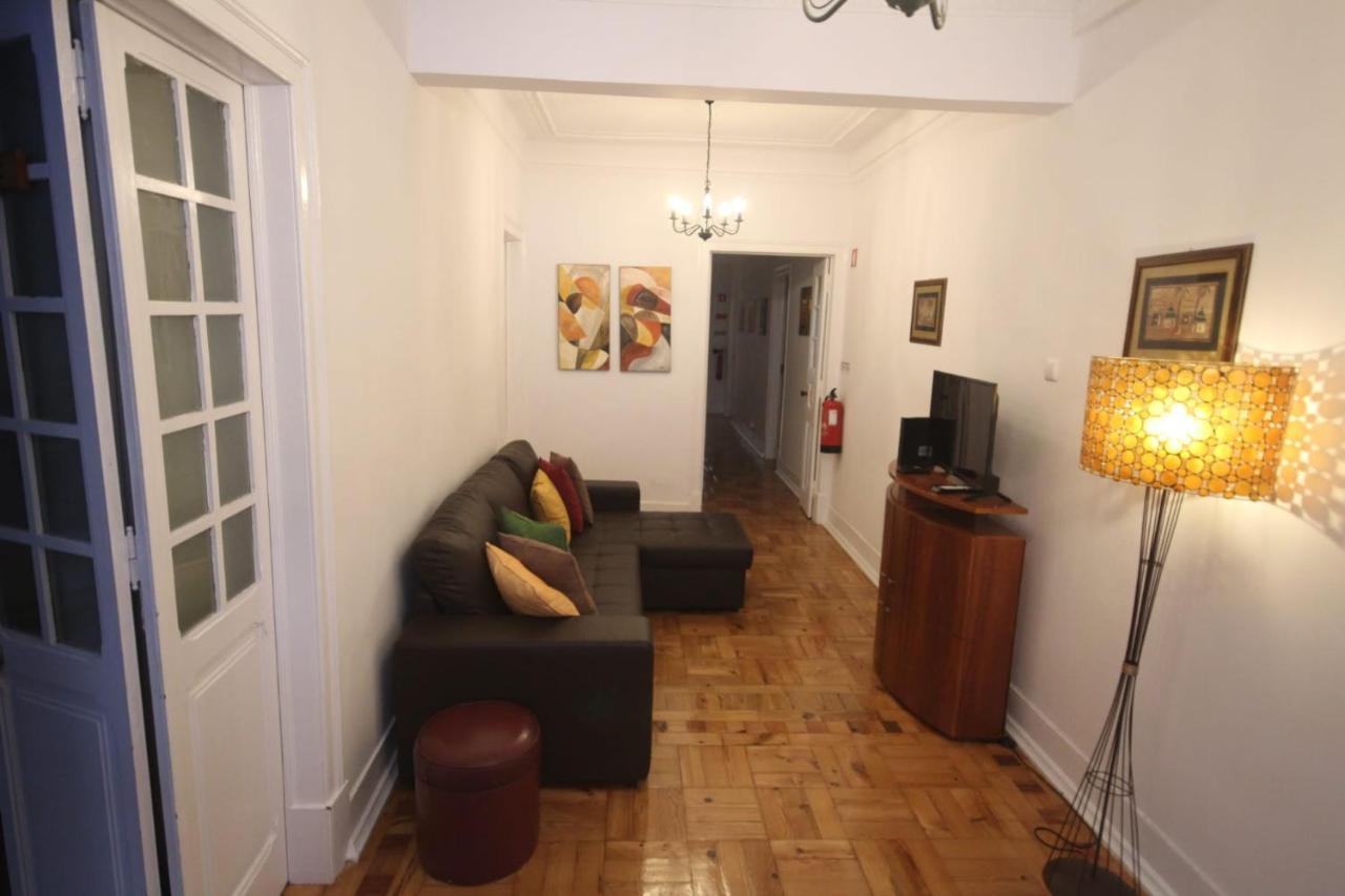 Antique M1 R1 - Amazing Double Room With Shared Bathroom In Marques Pombal Lisboa Εξωτερικό φωτογραφία