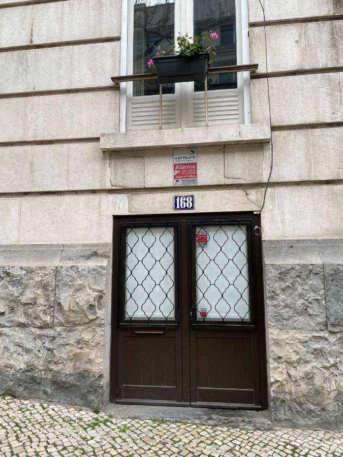 Antique M1 R1 - Amazing Double Room With Shared Bathroom In Marques Pombal Lisboa Εξωτερικό φωτογραφία